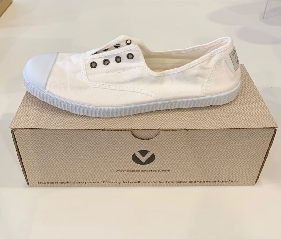 By Product Victoria Shoes | Victoria Pumps White