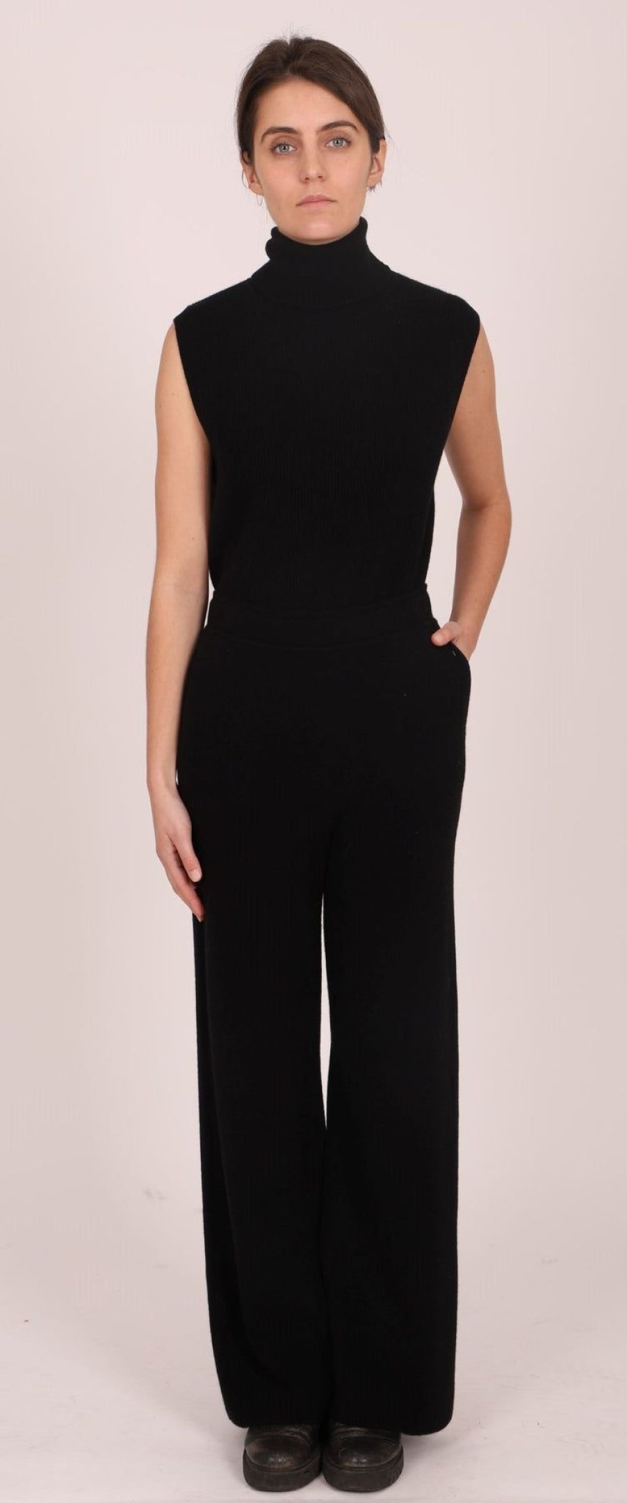 By Product Estheme Cashmere | Cashmere Wide Leg Trousers Black