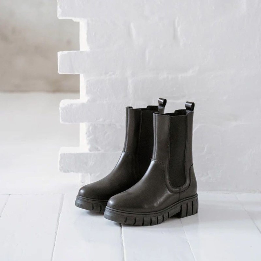 By Product Shoe the Bear | Rebel Leather Chelsea Boot Black